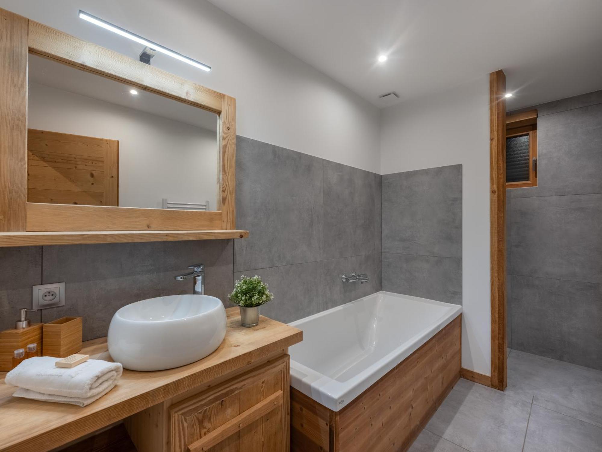 Chalet 1100 - Bo Immobilier Chatel - A Mi-Chemin Du Centre Et Du Linga - Jacuzzi Sauna Et Cheminee Экстерьер фото